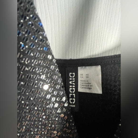 Sparkly dress 🪩 - Picture 4 of 4